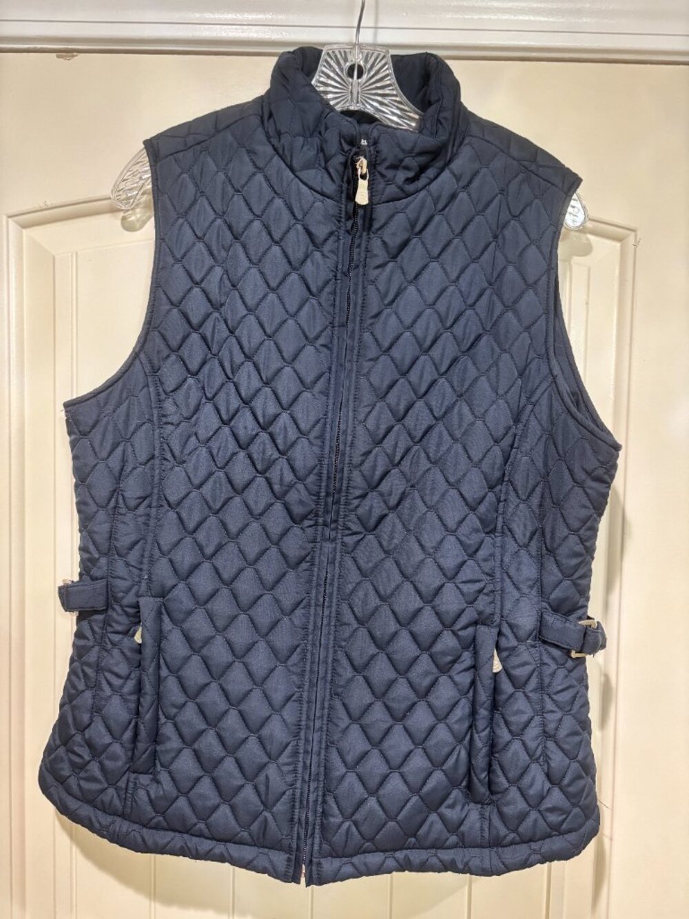 eStudio Women's Quilted Vest